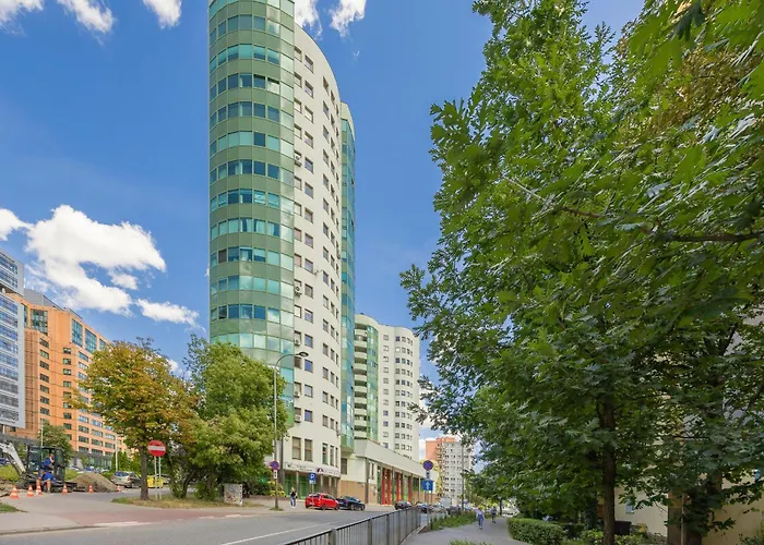 Cozy Apartment With Terrace Room Near Warszawa Zachodnia By Noclegi Renters