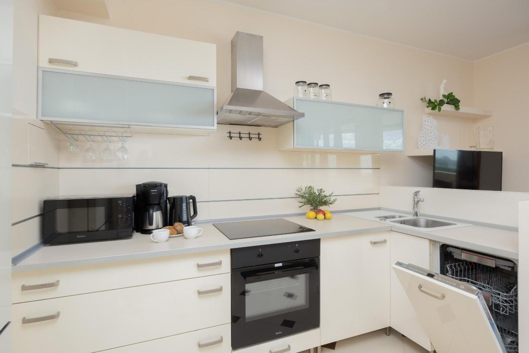Apartmán Cozy With Terrace Near Zachodnia By Renters Varšava